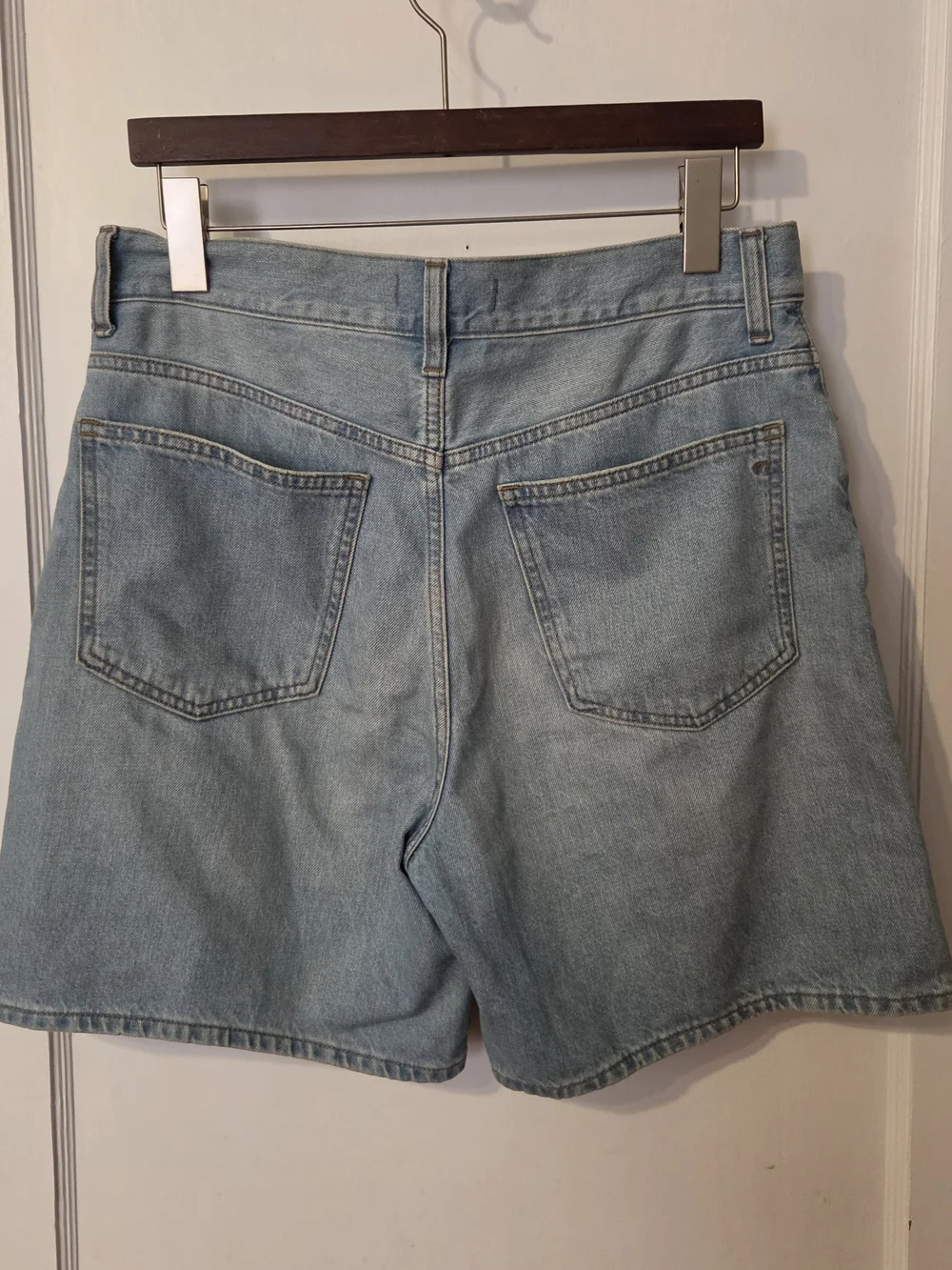 Madewell Baggy Jean Shorts In Bessemund Wash 28